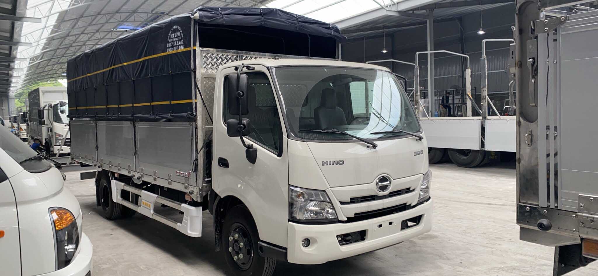Xe tải 5 tấn 100% linh kiện từ Hino Nhật Bản