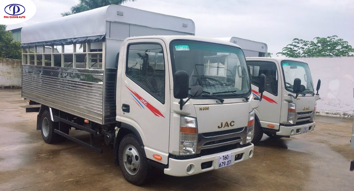 Mẫu xe tải JAC cho trung tâm lái xe giá rẻ