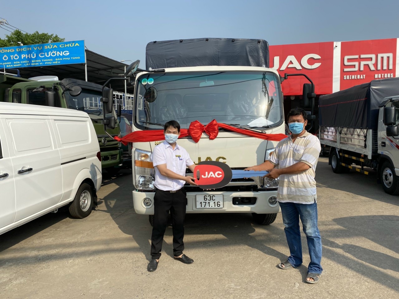 Gia đình anh Thiện ở Tiền Giang mua xe JAC N650S