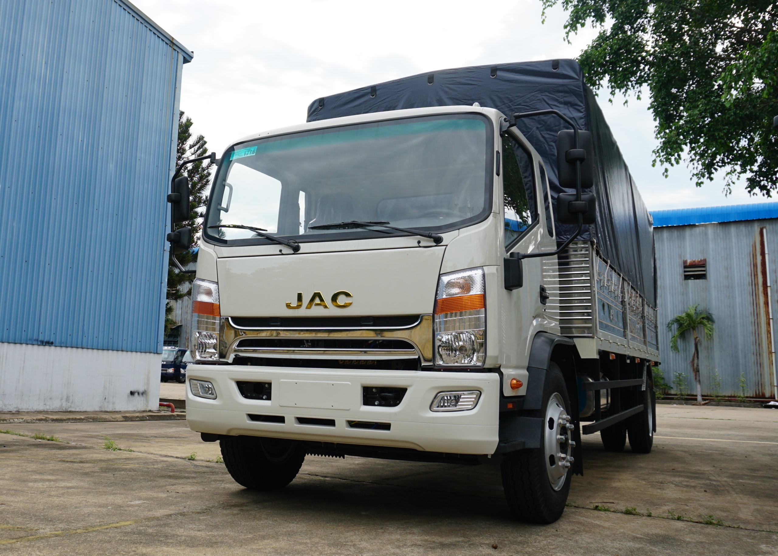 Các chi phí giấy tờ cho xe tải JAC N800
