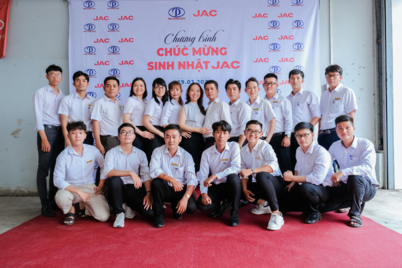 Nhân viên Phú Cường hỗ trợ tận tình, chuyên nghiệp