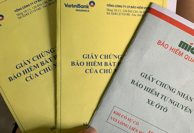 xe đưa đón sân bay
