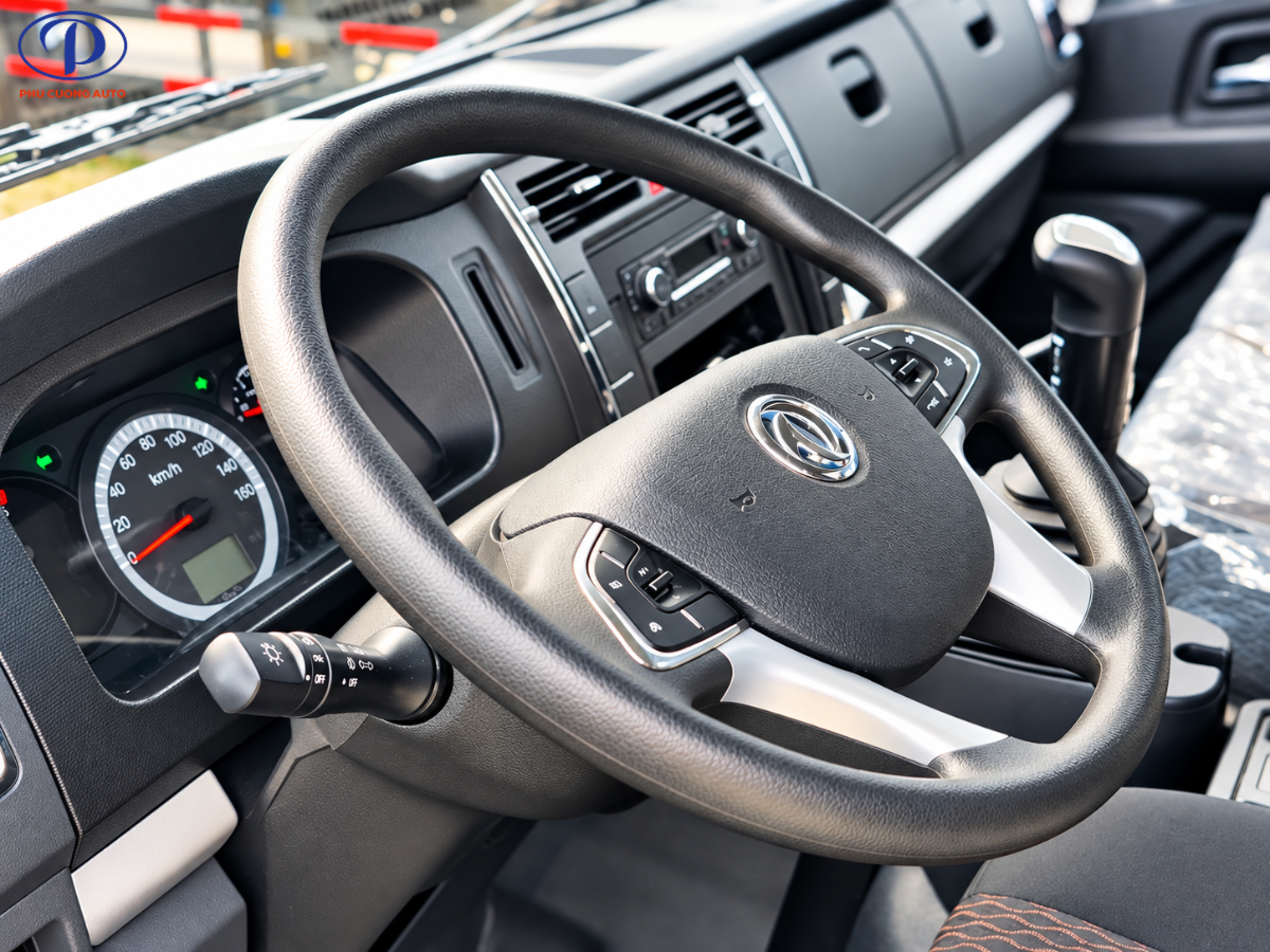 vô lăng xe tải dongfeng captain c