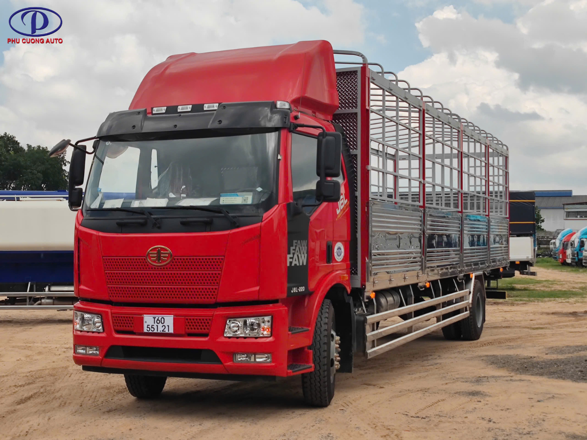 ưu điểm xe faw j6l thùng bạt bửng nâng