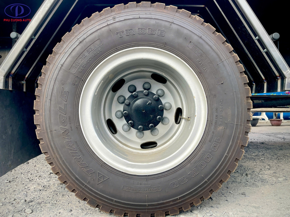 lốp xe tải faw j6l 