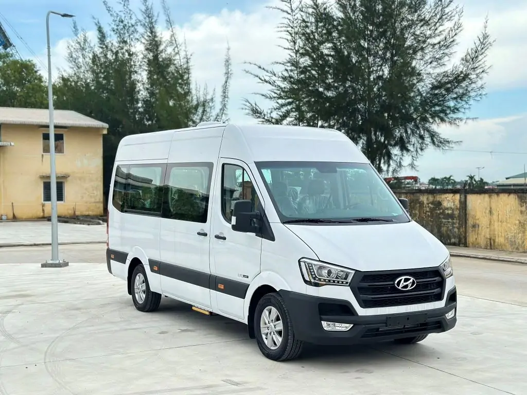 xe 16 chỗ phú cường
