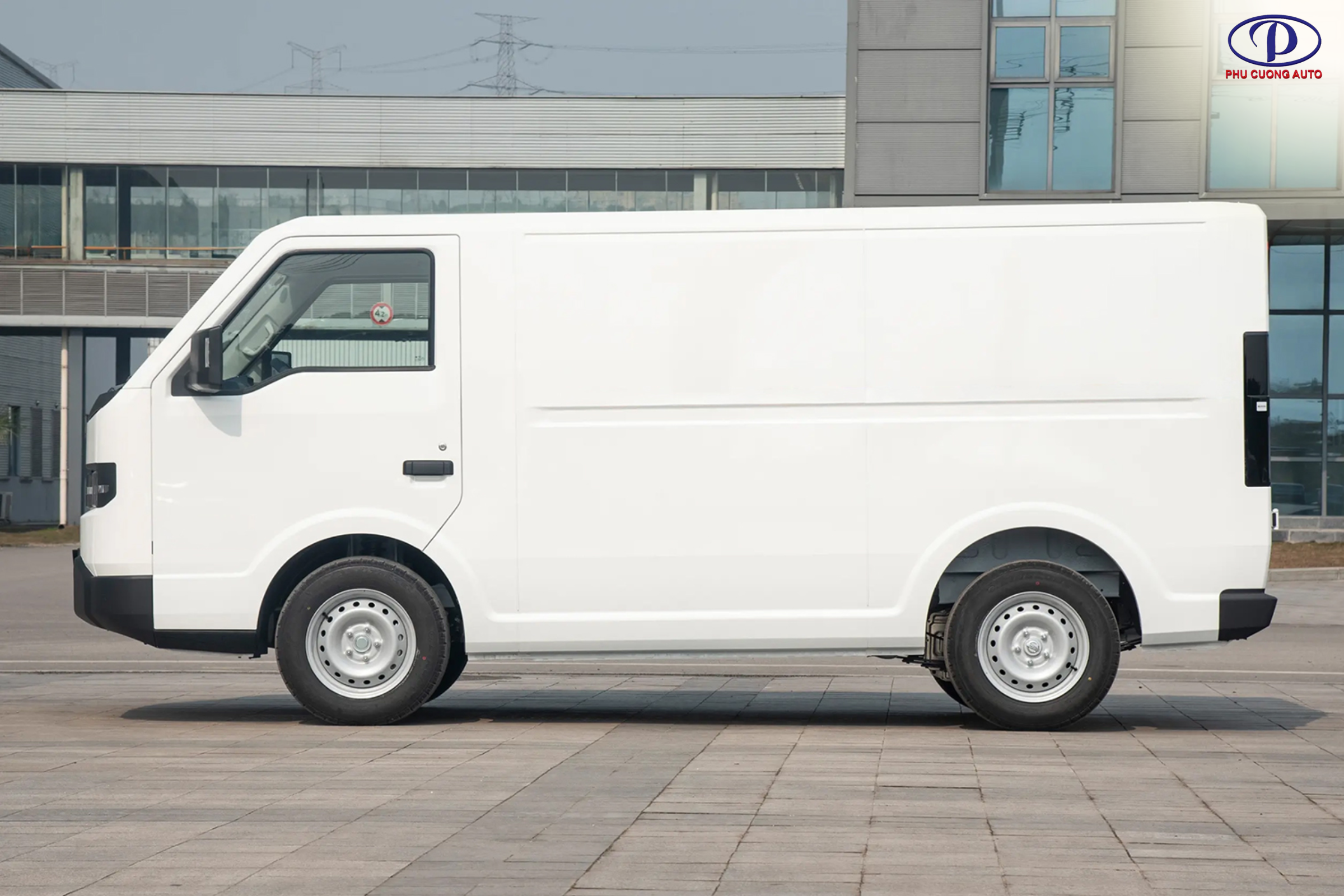 vệt bánh xe trước sau van e60
