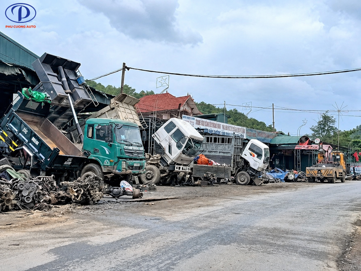 rủi ro khi mua xe tải cũ lâu đời